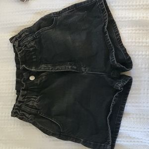BDG pull on mom jean shorts